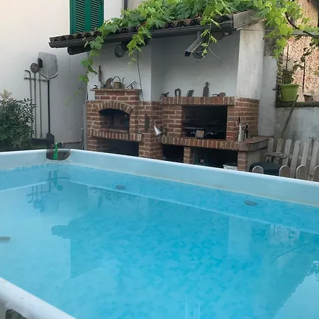 Nyaraló Langhe
